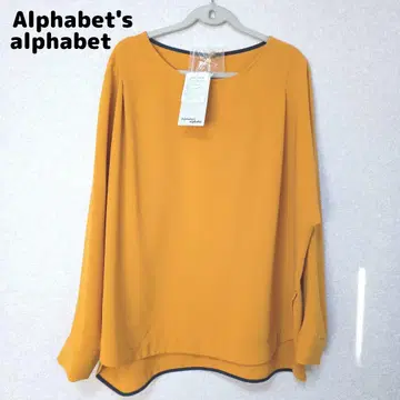 [ 새상품 ] 알파벳 블라우스 배색 옐로우 컬러