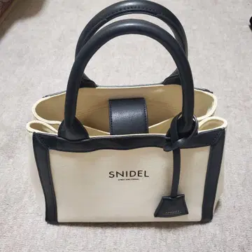 SNIDEL 캔버스 로고 백