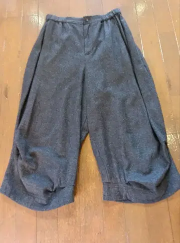 센소유니코 i+mu 울 와이드 팬츠