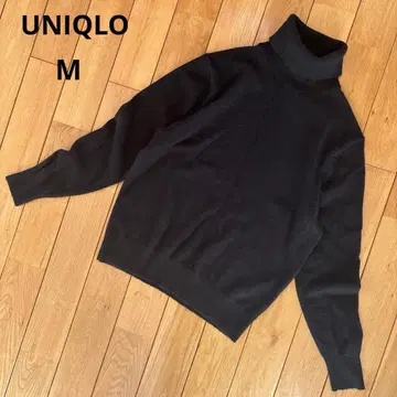 새상품급 UNIQLO 캐시미어 100% 터틀넥 스웨터 블랙 M