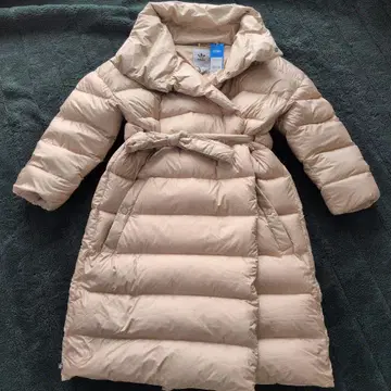 미사용 새상품 adidas 다운 자켓 HK5244 M