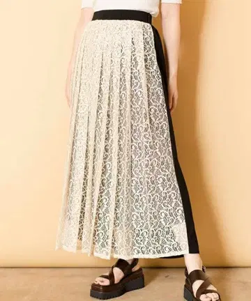 OSMOSIS 레이스 플리츠 스커트 택 포함 새상품 미사용