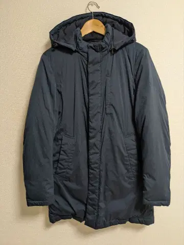 그린 레이블 릴랙싱 네이비 다운 코트