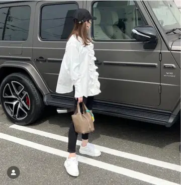 메종 드 돌체 센터 프릴 블라우스