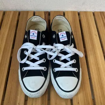 컨버스 척 테일러 올스타 블랙스니커즈