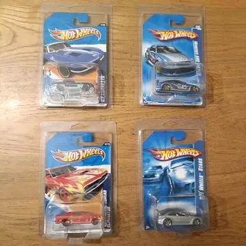 [ 희귀 상품 ] Hot Wheels 미니카 4대 세트