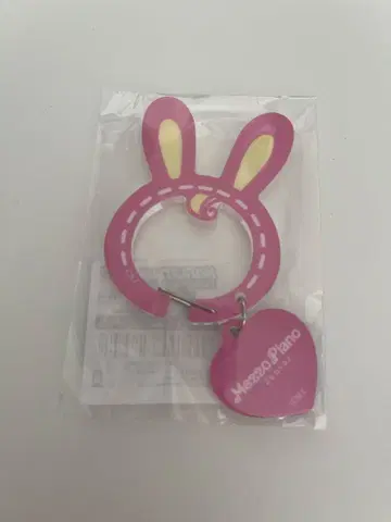 스이파라 나루미야 콜라보 카라비너 베리에짱