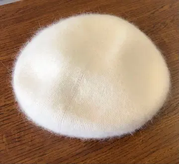 CA4LA 베레모 화이트