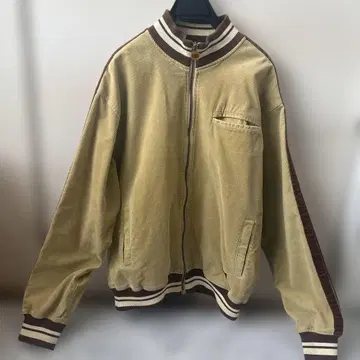 오니츠카타이거 자켓