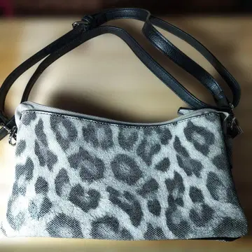 여성용 숄더 달마시안