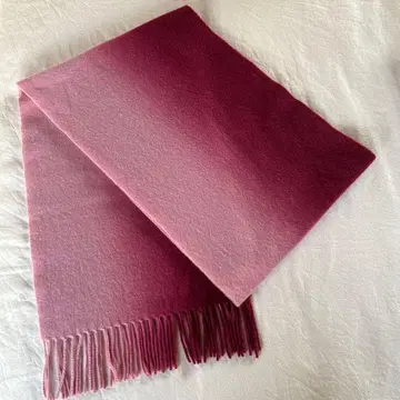 [하자 있음] 캐시미어 100% 그라데이션 핑크 프린지 머플러