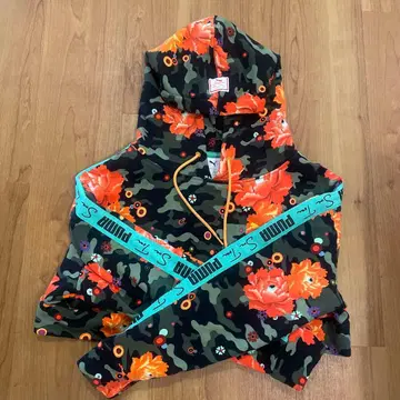 puma sue Tsai 꽃무늬 후드티 (M) 푸마