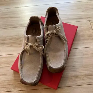 clarks 나탈리 클락스 드라이빙 슈즈 밑창 꽃무늬