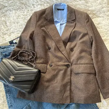 [ 이번 시즌 인기 ] H&M 브라운 계열 체크 테일러드 자켓