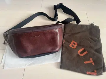 [ 새상품급 ] BUTTERO 바디백 브라운