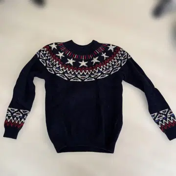 네이비 노르딕 무늬 스웨터 M 사이즈