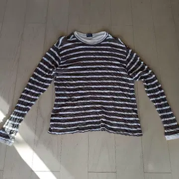 미사용 TAKEO KIKUCHI 스트라이프 긴팔 T셔츠 사이즈 4