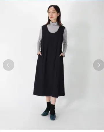 주카 zucca PE 서지 원피스 네이비 미사용