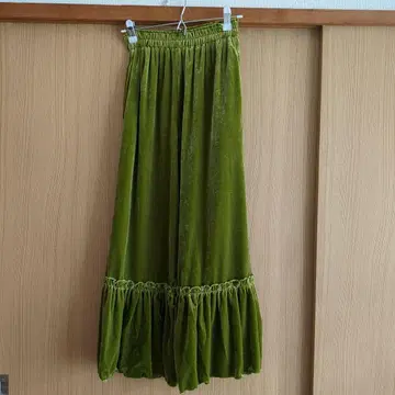 POPPY waving frill velours pants (green)