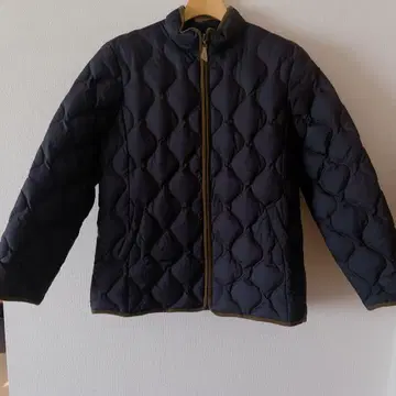 크로커다일 M 사이즈 다운 블랙 퀼팅