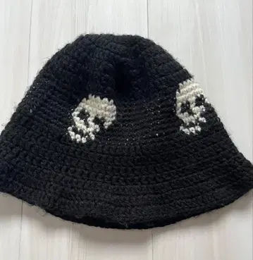 Y.A.R.N 스컬 핸드메이드 니트 버킷햇 모자