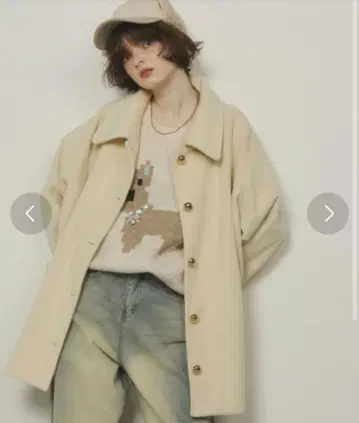 Unitage 금장 버튼 미들 코트