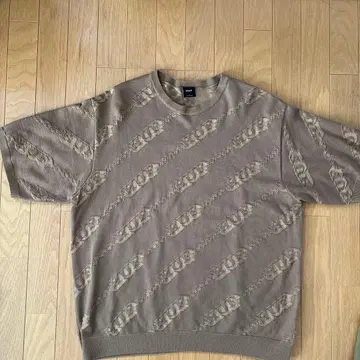 HUF 브라운 로고 패턴 티셔츠 L