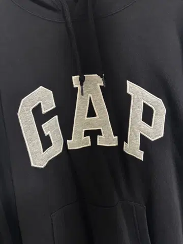 GAP 블랙 후드 부착 후드티