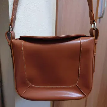 브라운 가죽풍 숄더백