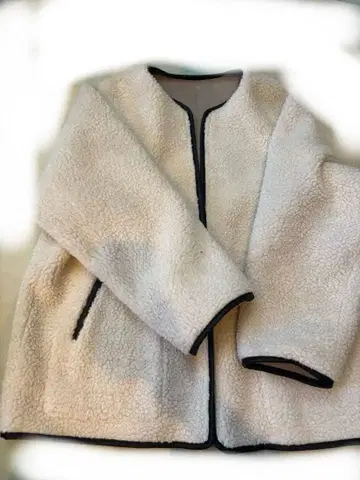 온워드 아이보리 보아 자켓 집업