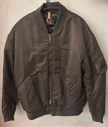 유니클로 +J 질 샌더 하이브리드 다운 오버사이즈 MA-1 블루종