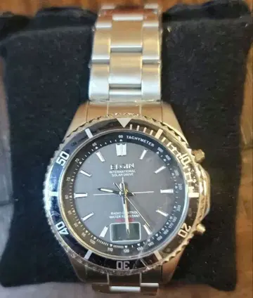 새상품 ELGIN 엘르 솔라 전파시계 FK-1371S 하자품 정크제품