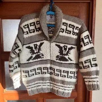 [ 제품 번호 포함 ] NATiVE INDIAN KNIT