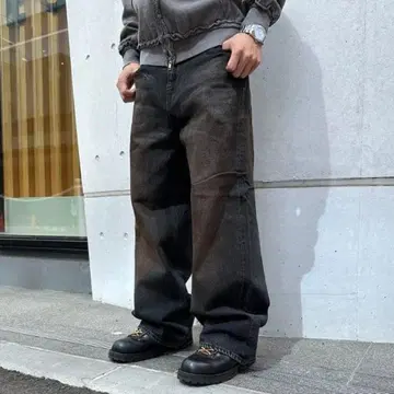 FUTURE ARCHIVE / BAGGY FIT DENIM