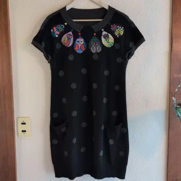 토쿠코 프리미어볼 블랙 도트 무늬 올빼미 자수 원피스