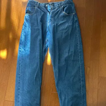 BEAMS M 사이즈 스트레이트 데님 팬츠
