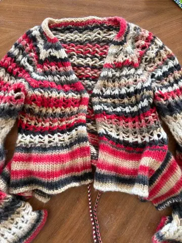 PERVERZE 스트라이프 니트 가디건