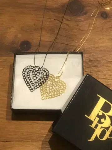 bijou 하트형 레이스 목걸이 2개 세트 beams AHKAH