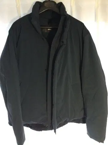 다크 블루 다운 자켓