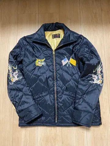 테일러 동양 저널 스탠다드 베트남 재킷