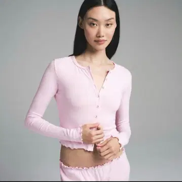 핑크 긴팔 가디건 셋업 skims