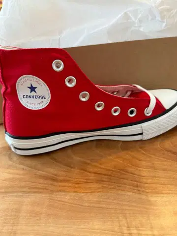 [미사용 새상품] CONVERSE 레드 하이컷 스니커즈