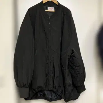 마냐나스 엘 테레사 오버 사이즈 충전솜 블루종