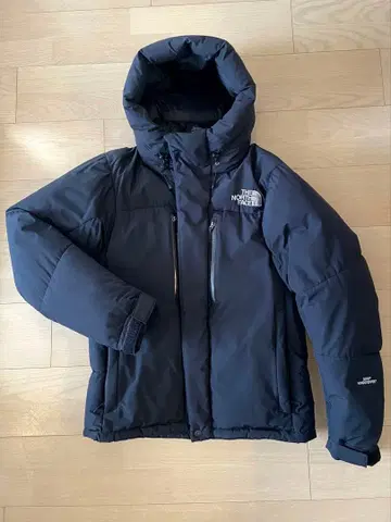 THE NORTH FACE 블랙 다운 자켓