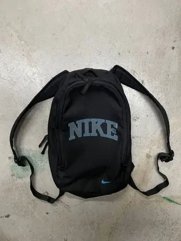 00s NIKE 나이키 백팩 y2k 스우시 블랙