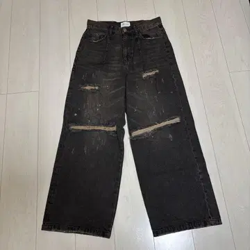 Camphor wood 와이드 배기 얼룩 가공 데미지 데님 S 완판템