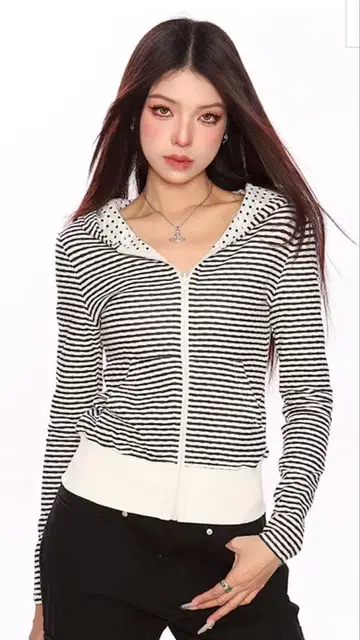 스트라이프 도트 리버서블 후드 부착 후드티 그런지 y2k 다크 코어