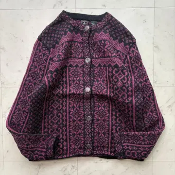 디자인 니트 가디건 메탈 버튼 울