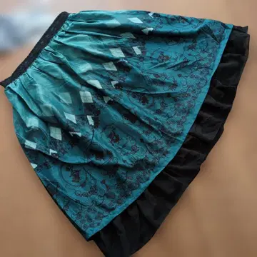 택 포함 미사용 엑시즈팜 터콰이즈 플레어 스커트 앨리스 모티브