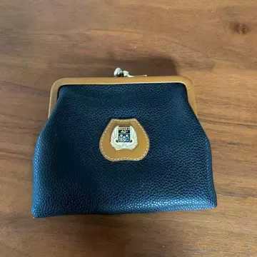 가죽 블랙 가마구치 코인 케이스